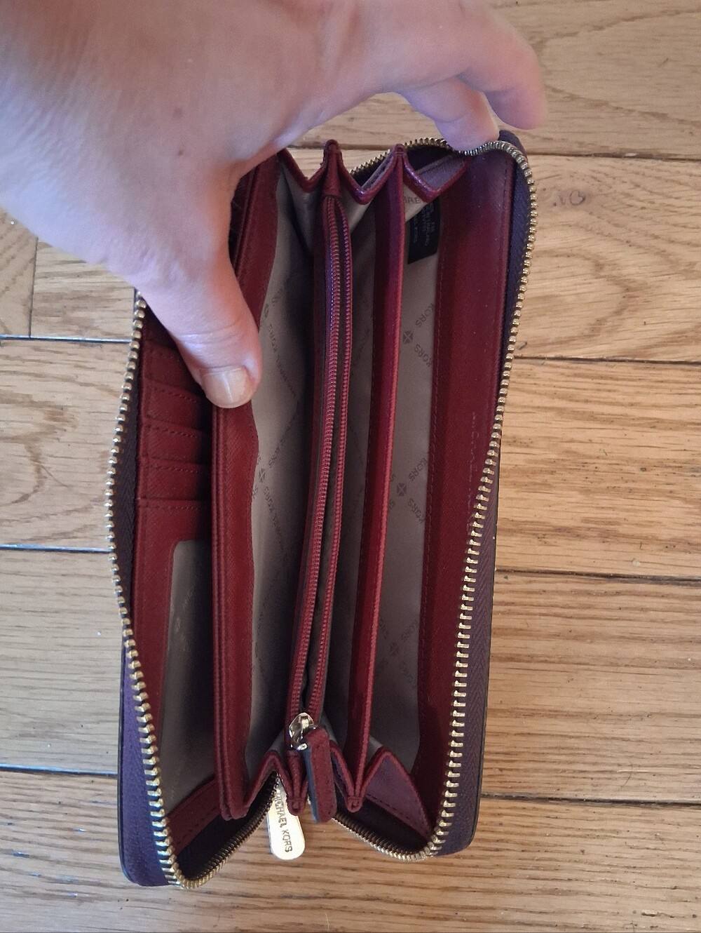 Michael Kors Purple Leather Zip Wallet Wristlet - Picture 6 of 10